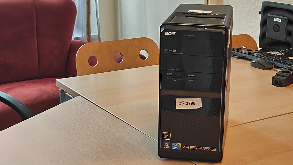 2798 - Aspire M3800 Desktop-PC